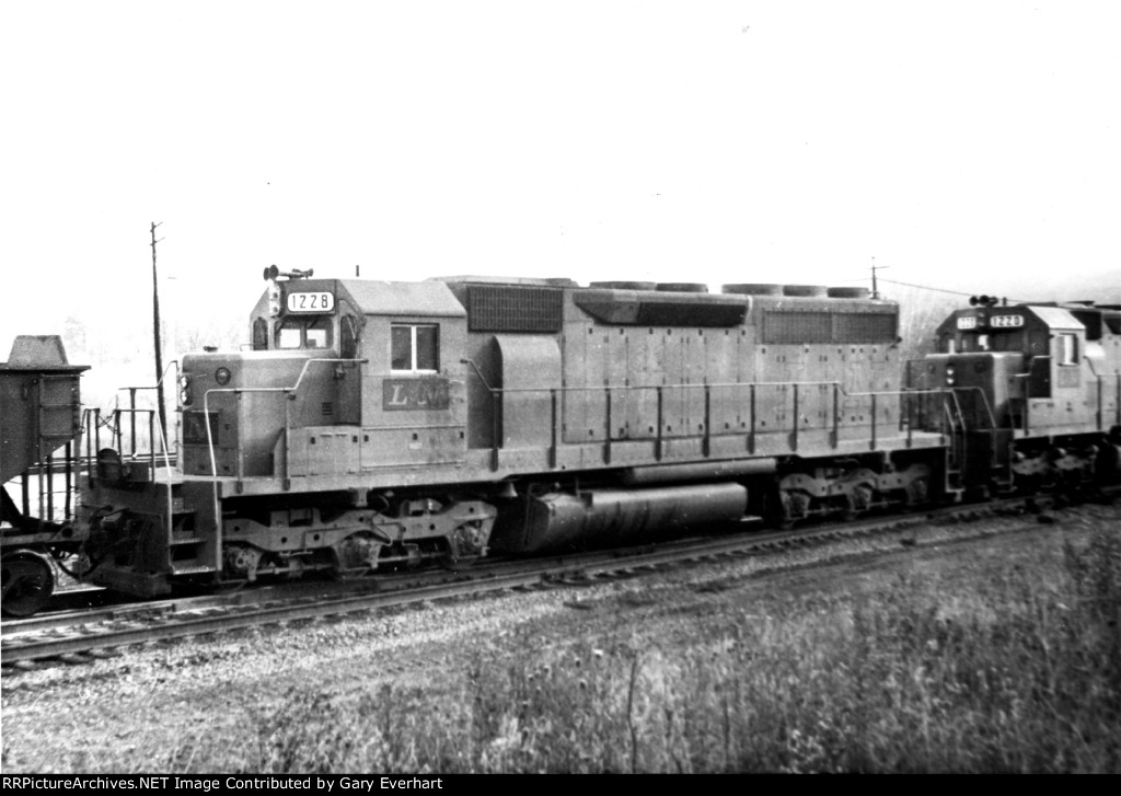 LN SD40 #1228 - Louisville & Nashville